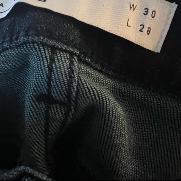3/$30 🍂 AYR The Riser Dark Wash Raw Hem Jeans - Picture 12 of 12